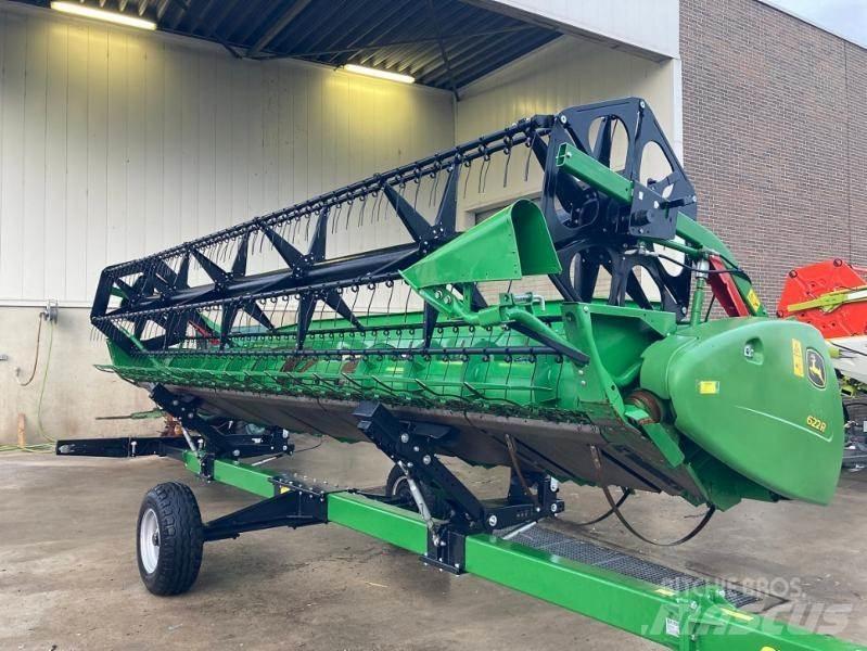 John Deere T 550 i Kombinované zberacie stroje