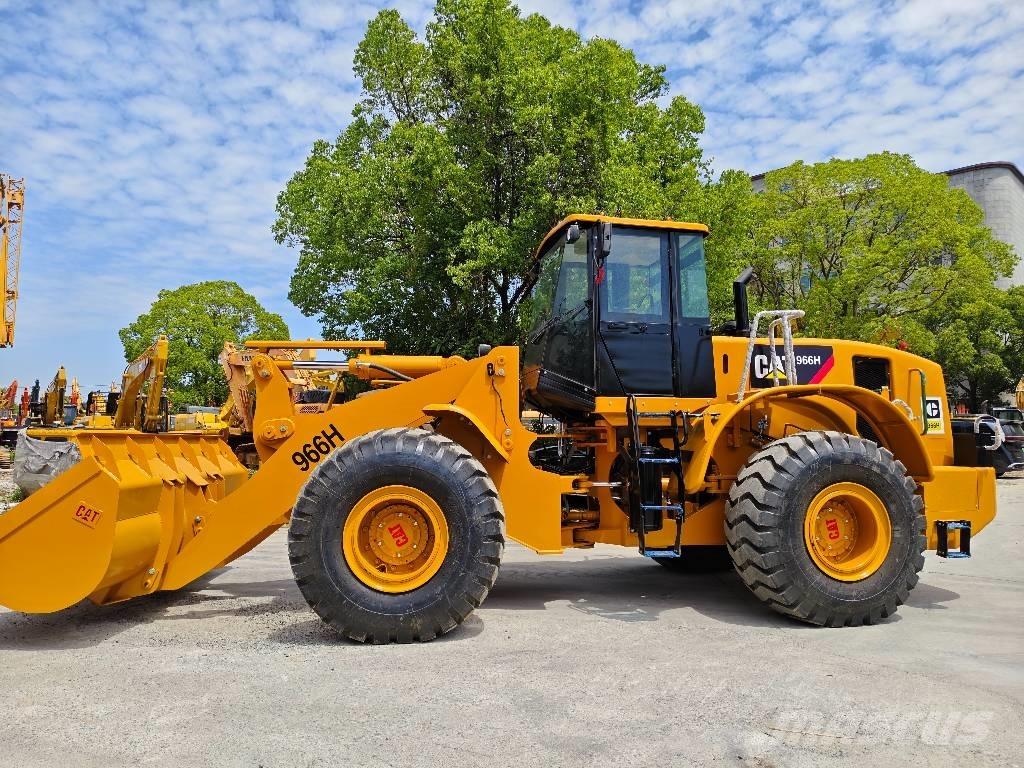 CAT 966 H Kolesové nakladače