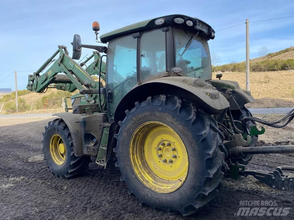 John Deere 6R130 Traktory