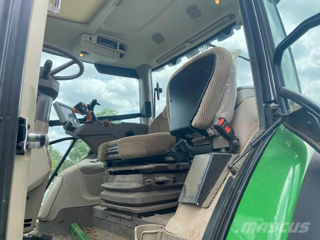 John Deere 6R130 Traktory