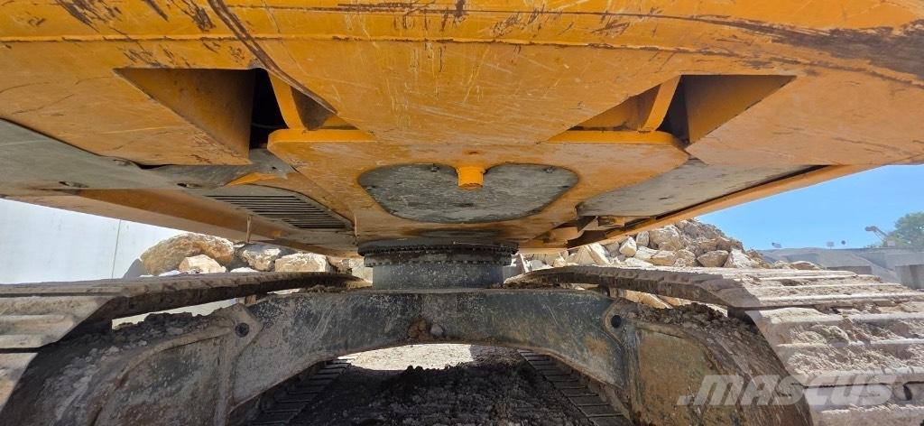 Liebherr 924 Pásové rýpadlá