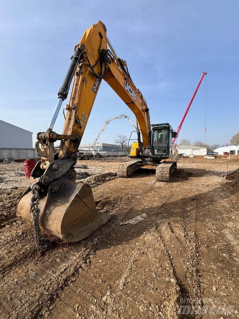 JCB JS 210 Pásové rýpadlá