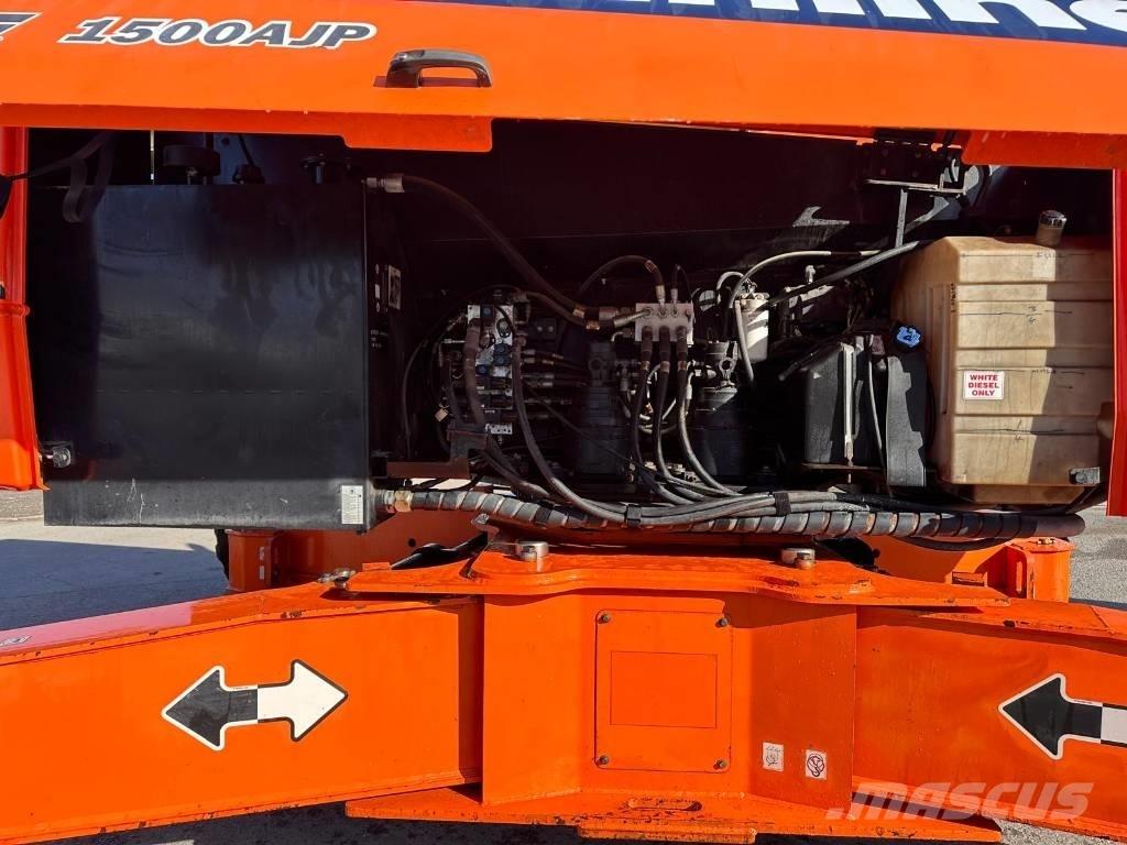 JLG 1500AJP Kĺbové plošiny