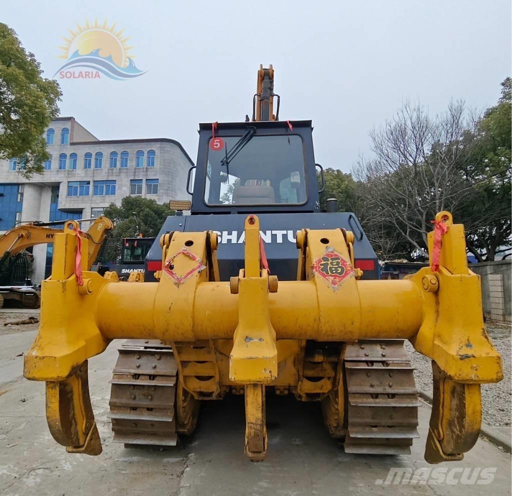 Shantui SD23 Pásové dozéry