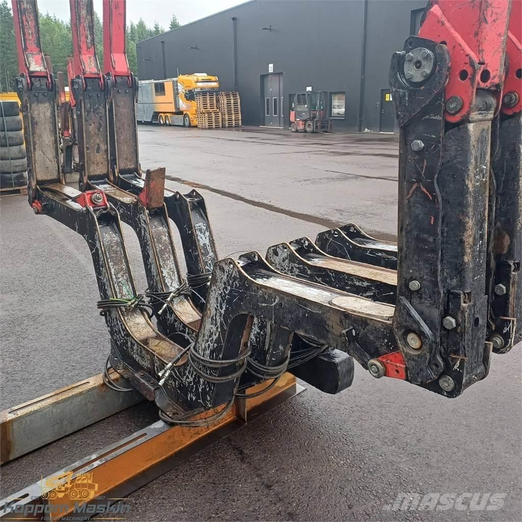 Komatsu 895 Ďalšie komponenty