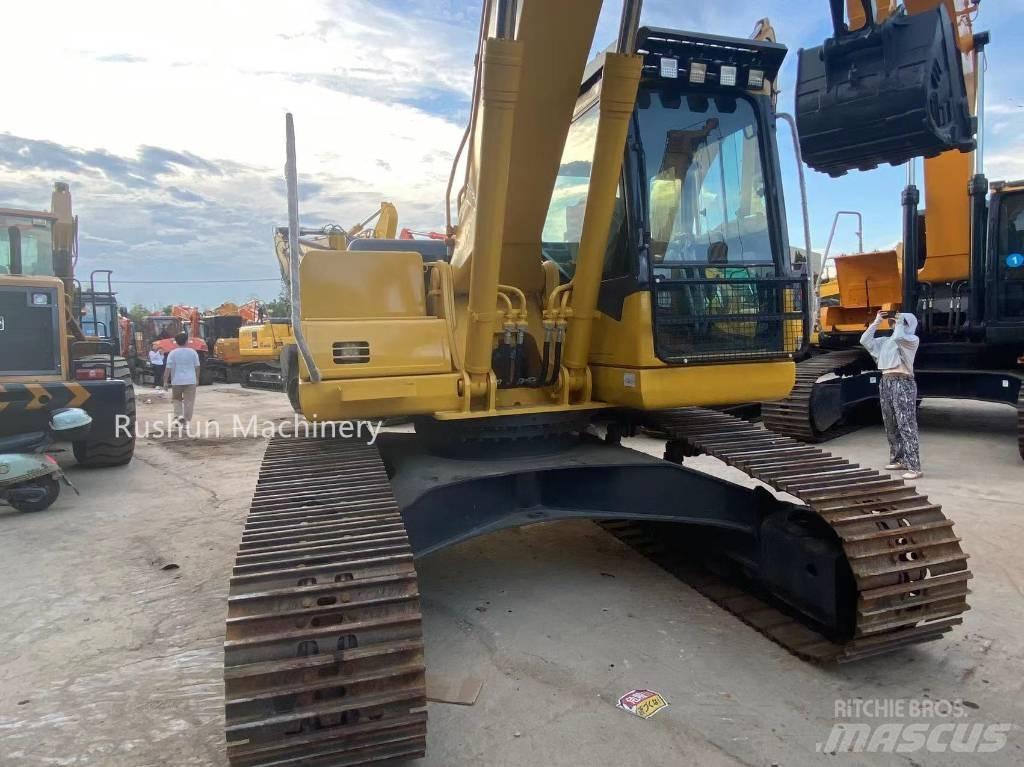 Komatsu PC220-7 Pásové rýpadlá