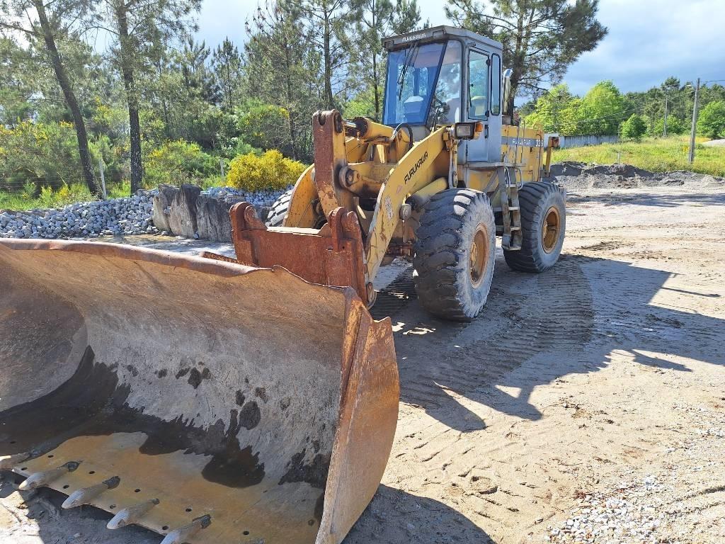 Furukawa 335 Kolesové nakladače