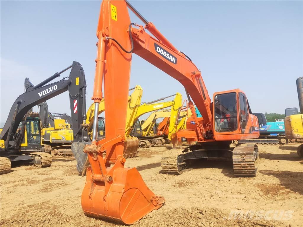Doosan DH 225 LC-7 Pásové rýpadlá