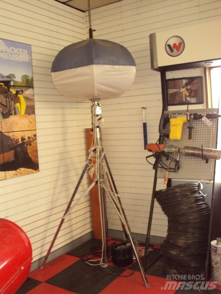Wacker Neuson LB1 Stroje na leštenie betónu