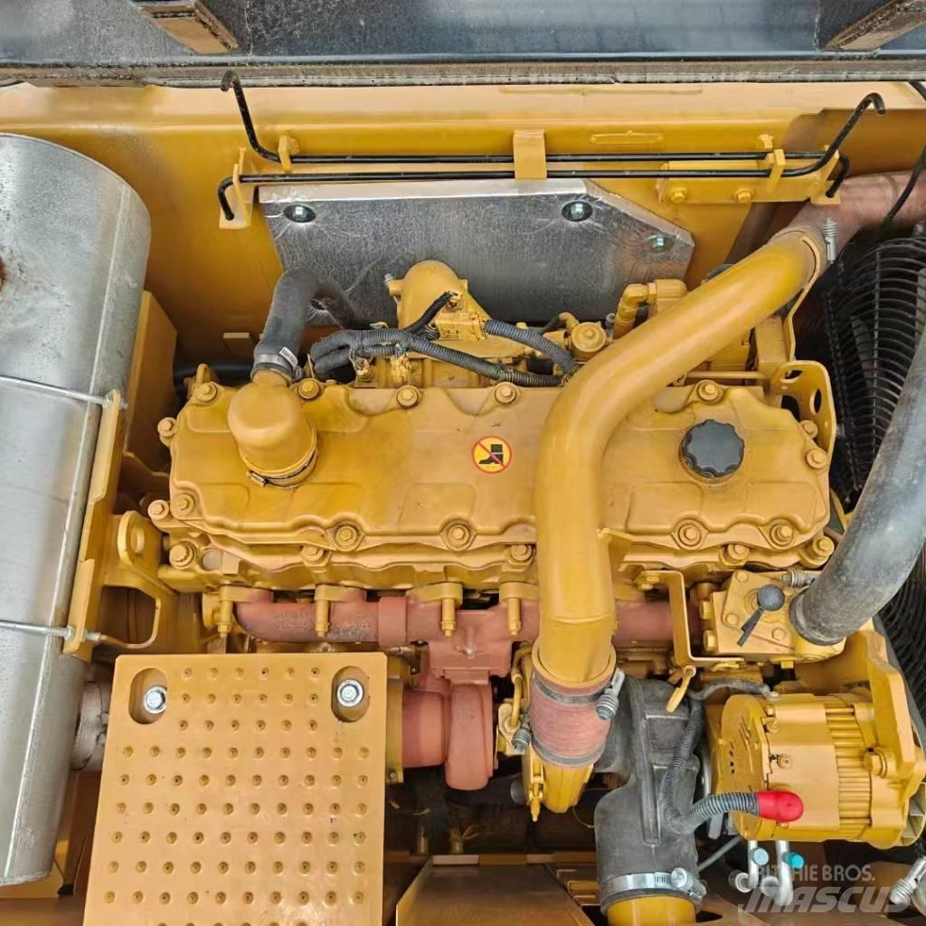 CAT 329 D Pásové rýpadlá