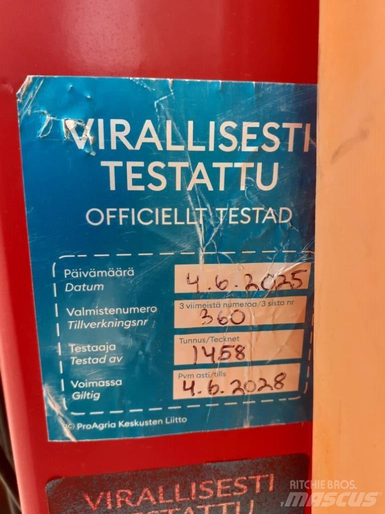 Junkkari 1300L/16M Nesené postrekovače