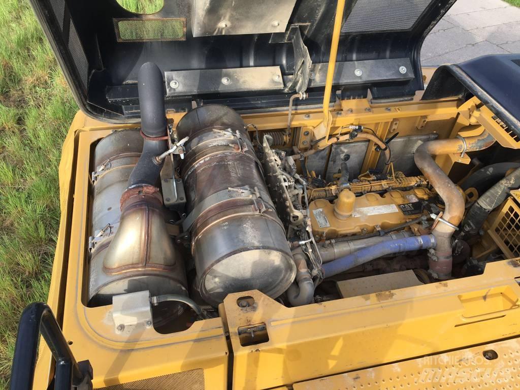 CAT 336F Pásové rýpadlá