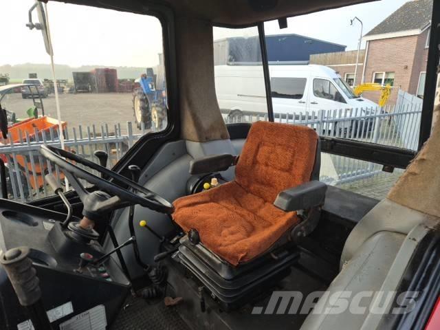 Case IH 745 XL Traktory