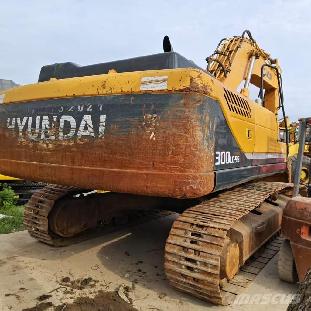 Hyundai R300LC Pásové rýpadlá