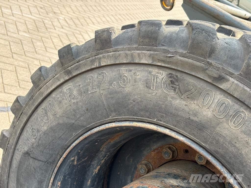 Hyundai 160W9-A Kolesové rýpadlá