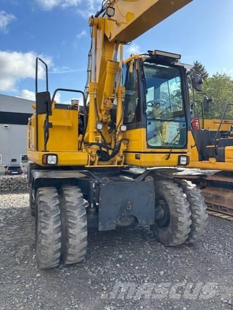 Komatsu PW 148-8 Kolesové rýpadlá