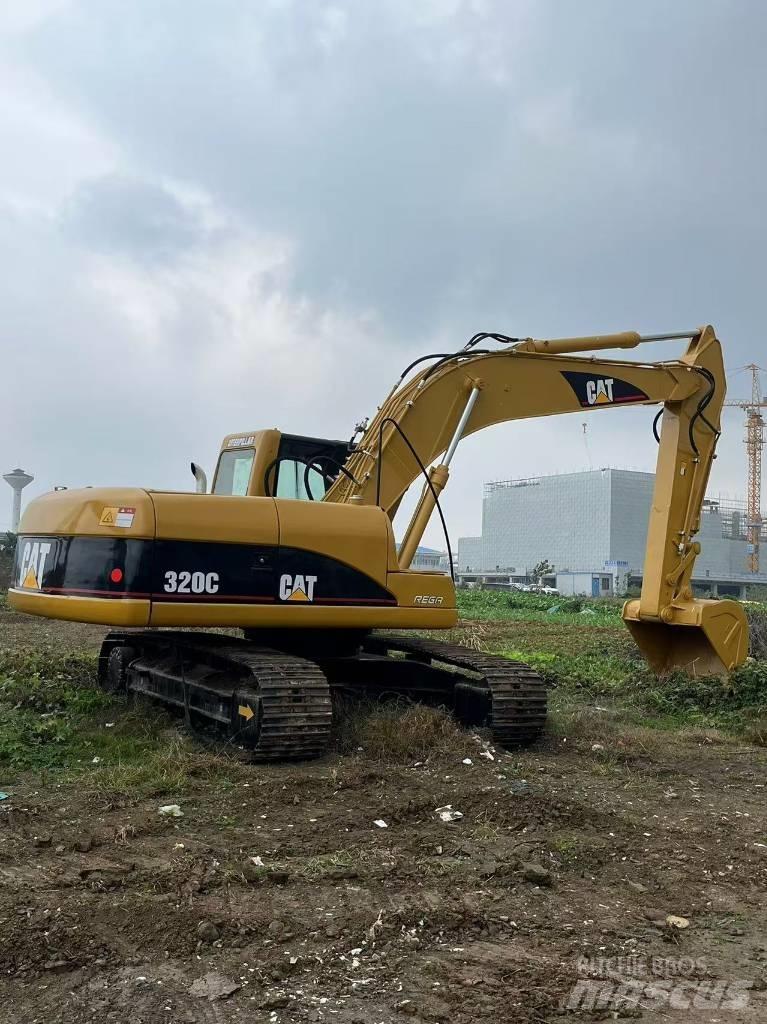 CAT 320 C Pásové rýpadlá