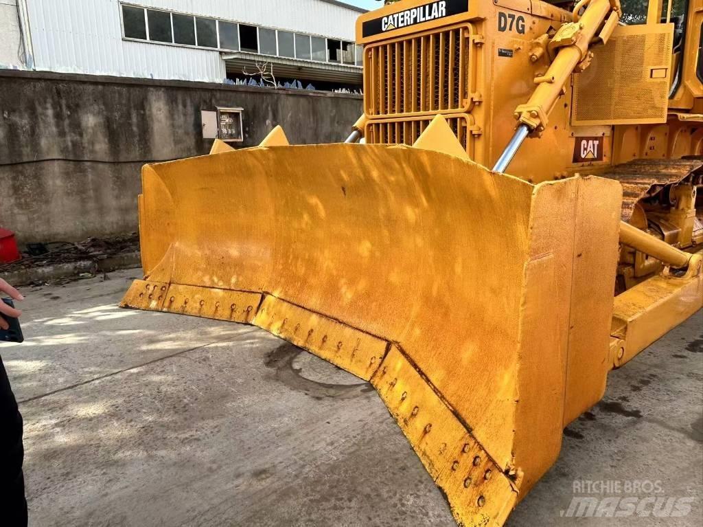 CAT D 7 G Grejdery