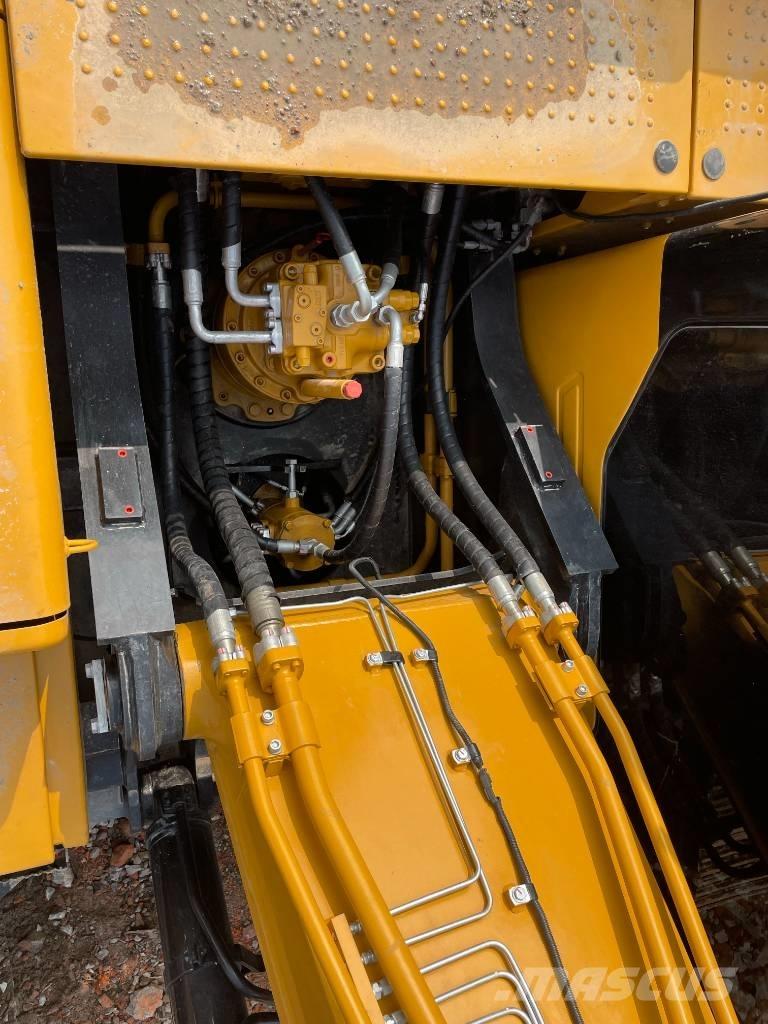 Sany SY 265 C Pásové rýpadlá