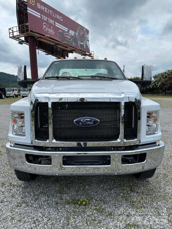 Ford F 750 Nákladné vozidlá bez nadstavby
