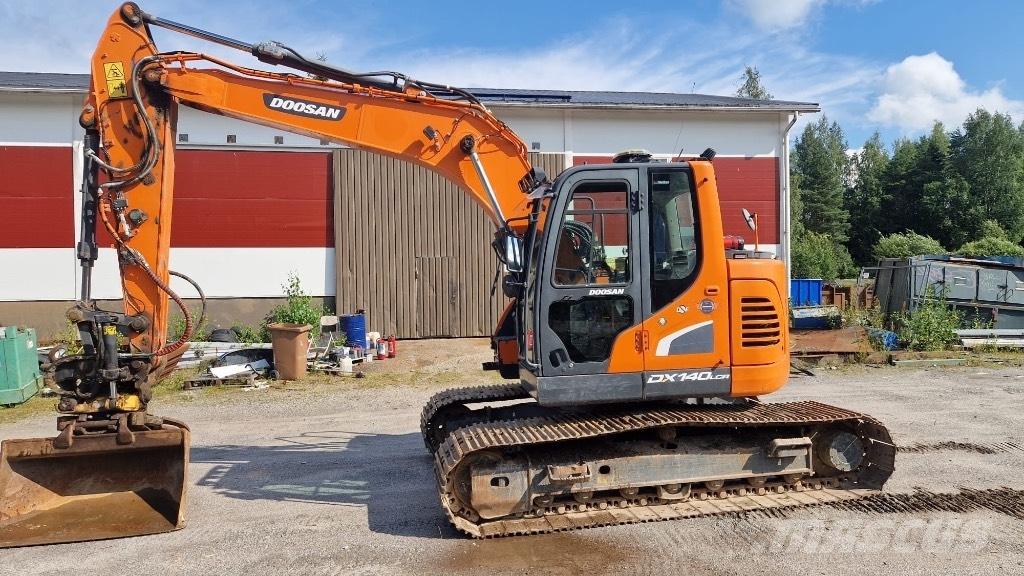 Doosan DX 140 LCR Pásové rýpadlá