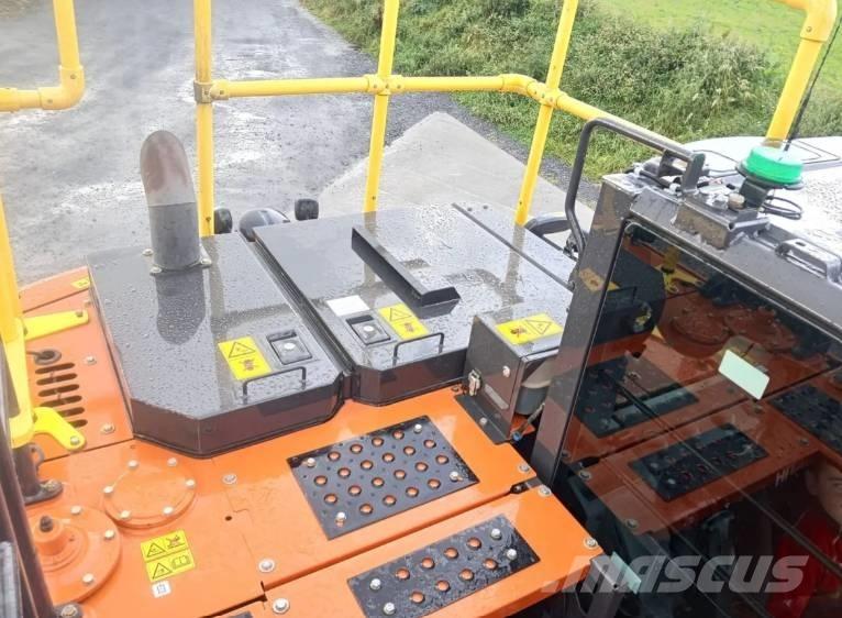 Hitachi ZX 130LCN Pásové rýpadlá