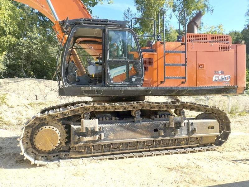 Hitachi ZX 690 LCH-7 Pásové rýpadlá