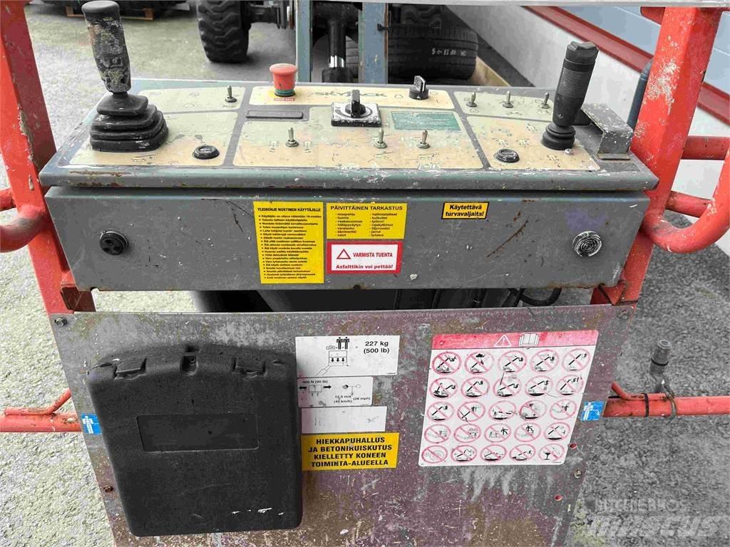 SkyJack SJ66 T Kĺbové plošiny