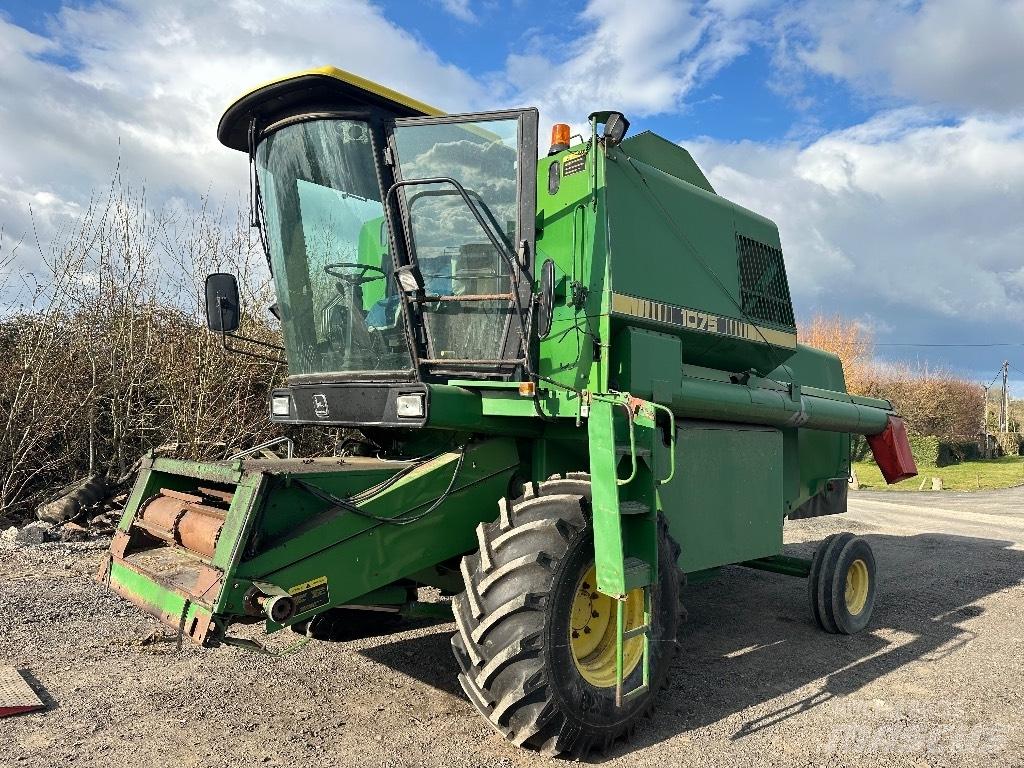 John Deere 1075 Kombinované zberacie stroje