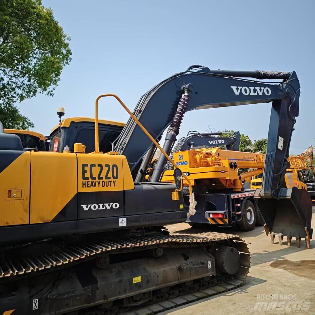 Volvo EC 220 Pásové rýpadlá