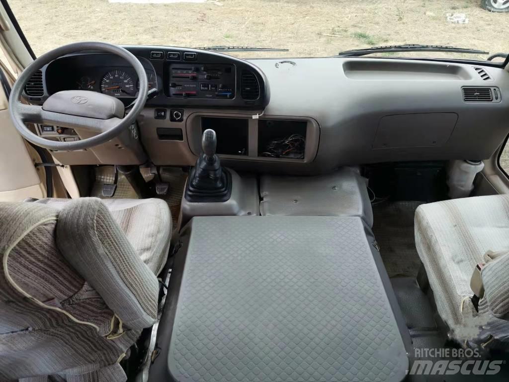 Toyota Coaster Medzimestské autobusy