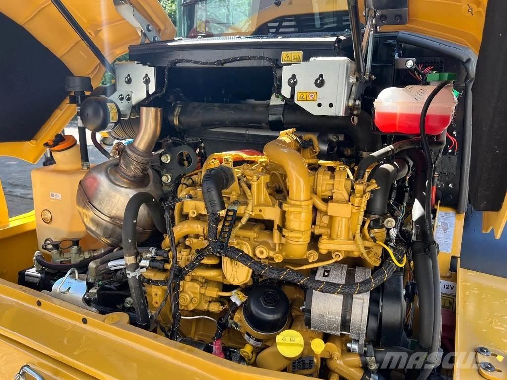 CAT 908 Next gen Kolesové nakladače