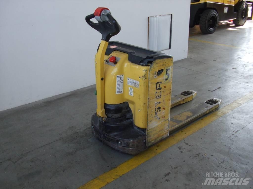 Hyster P2.0L Nízkozdvižný vozík