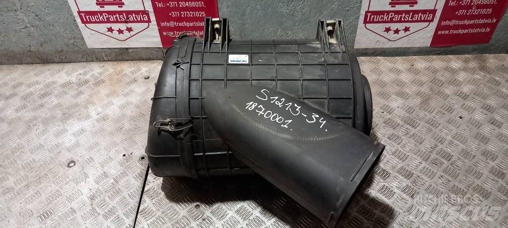 Scania R 440 1870001 Kabíny a interiér