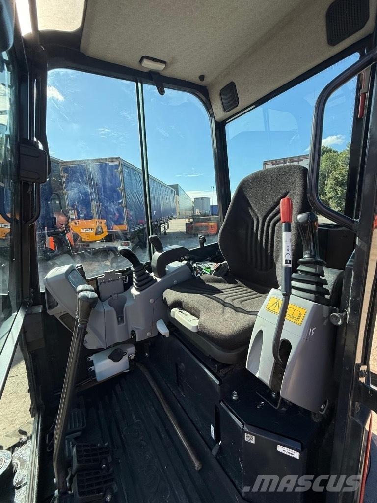 Kubota U 27-4 Mini rýpadlá < 7t