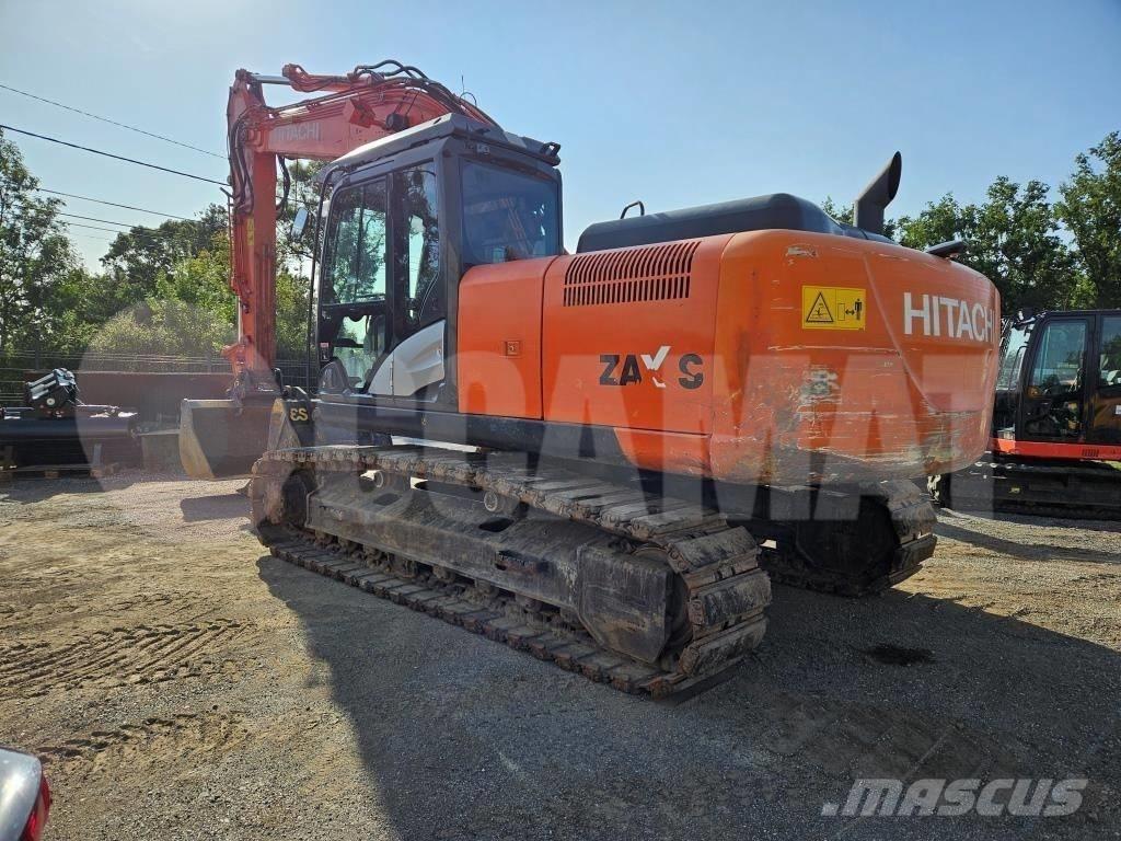 Hitachi ZX 210 LC Pásové rýpadlá