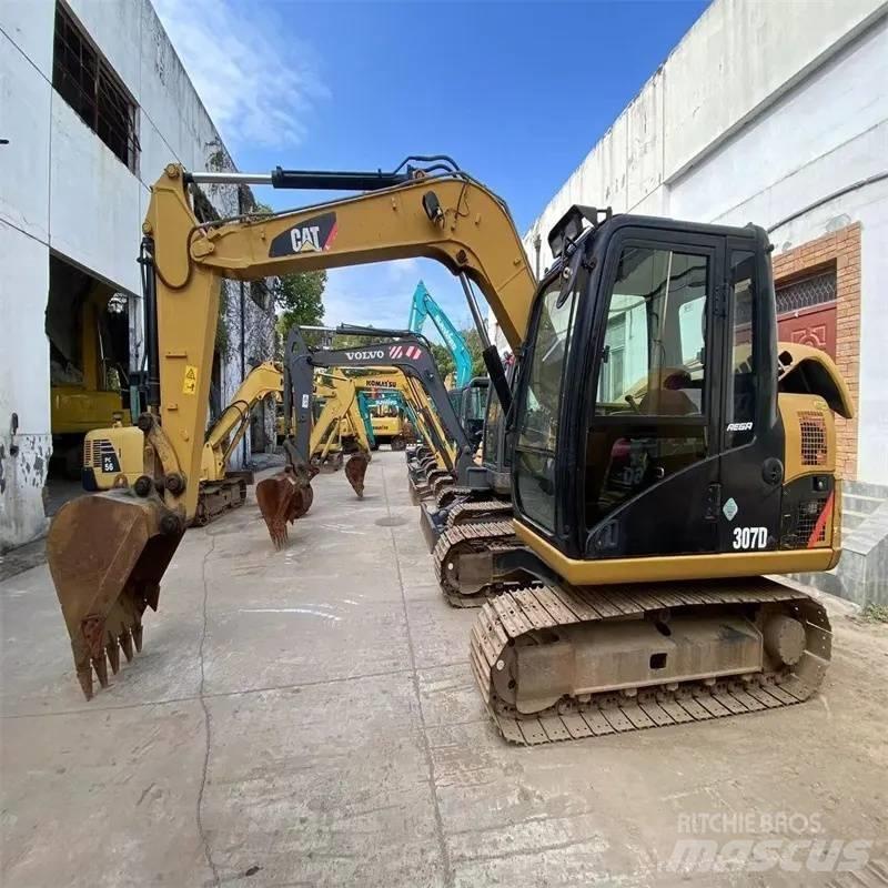 CAT 307 Pásové rýpadlá