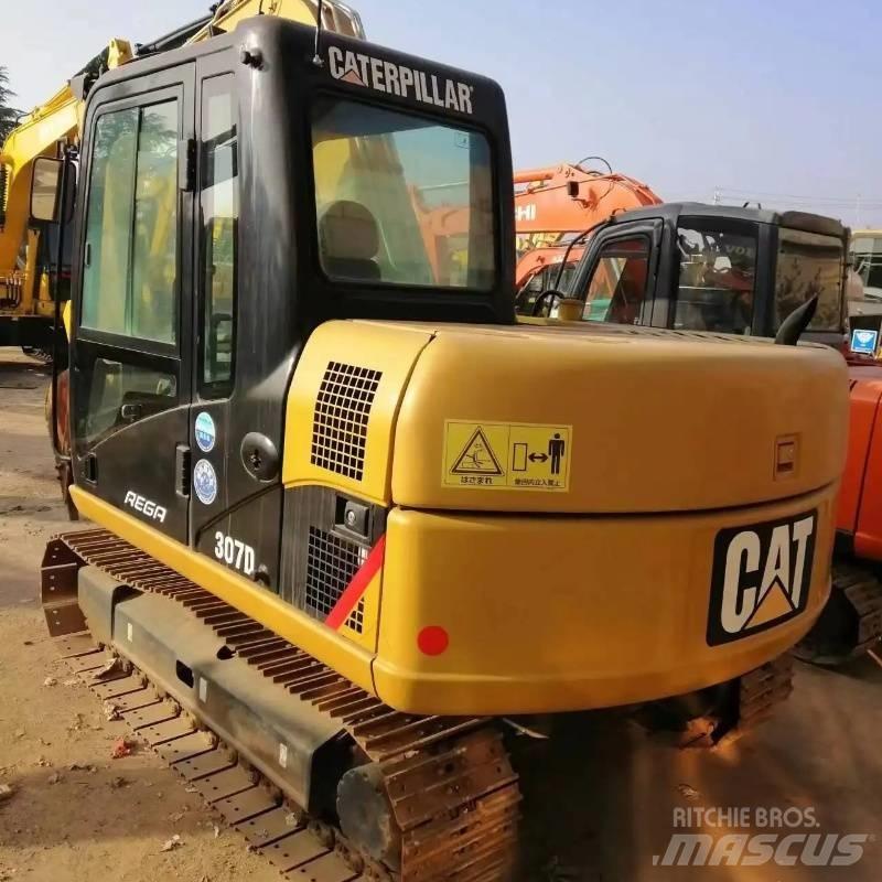 CAT 307 Pásové rýpadlá