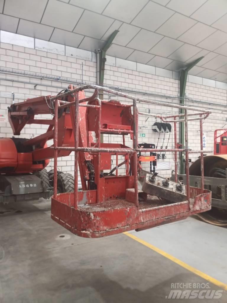 Manitou 160 ATJ Kĺbové plošiny