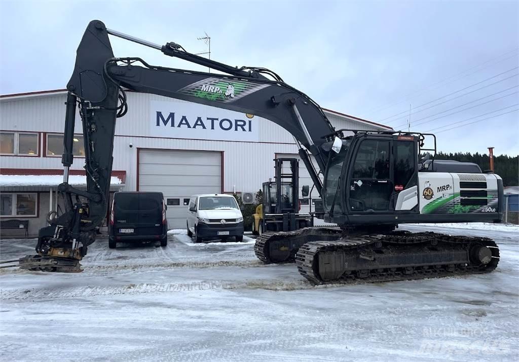 Hitachi ZX250LC-7 Pásové rýpadlá
