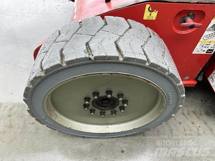Manitou 150AETJ-C Kĺbové plošiny