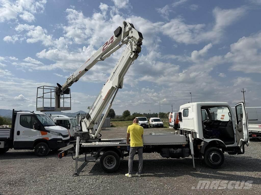 Cela DT24 Autoplošiny
