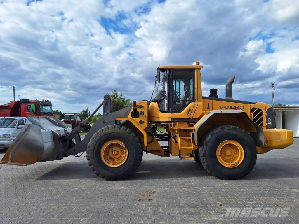 Volvo L 120 F Kolesové nakladače