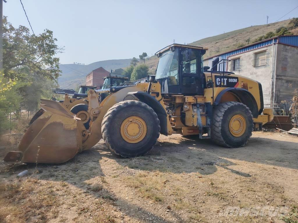 CAT 980 M Kolesové nakladače