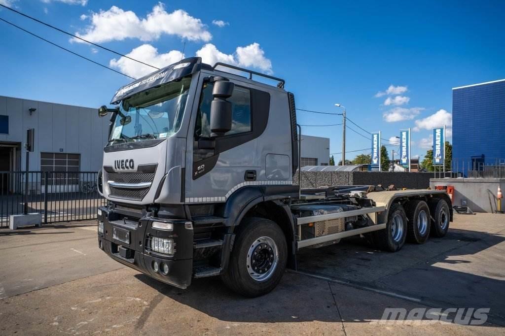 Iveco X-WAY 460 Hákový nosič kontajnerov