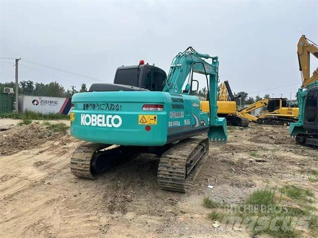 Kobelco SK140 Midi rýpadlá 7 t - 12 t