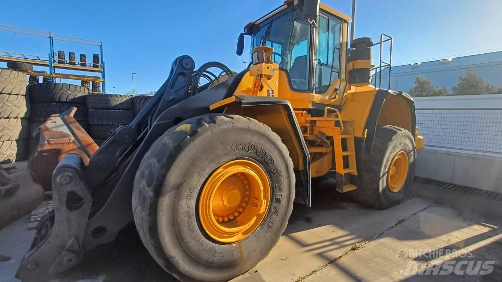 Volvo L 180 F Kolesové nakladače