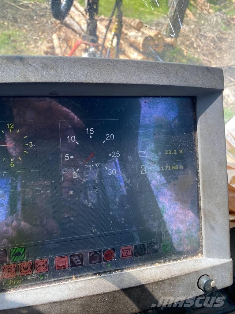 Valmet -Komatsu 911.3 Harvestory