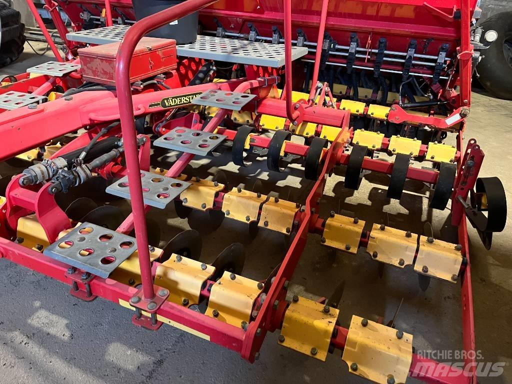Väderstad Rapid400C Kombinované sejačky