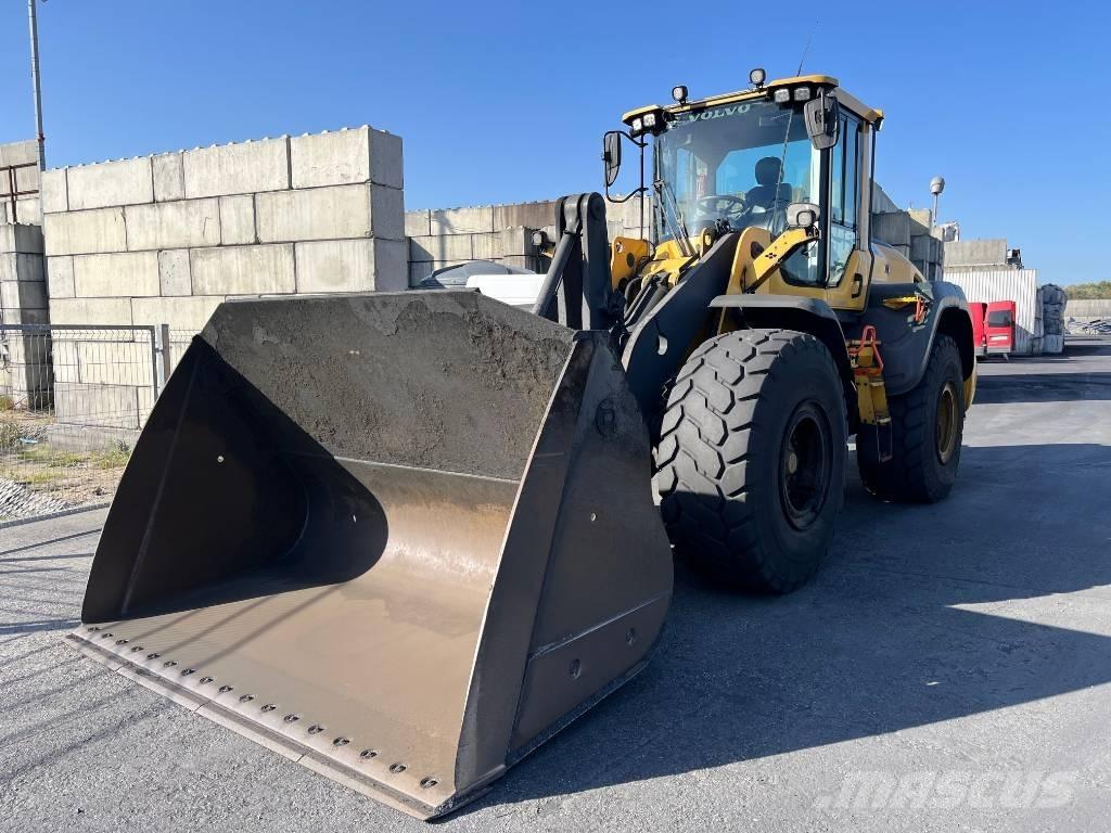 Volvo L 120 H Kolesové nakladače